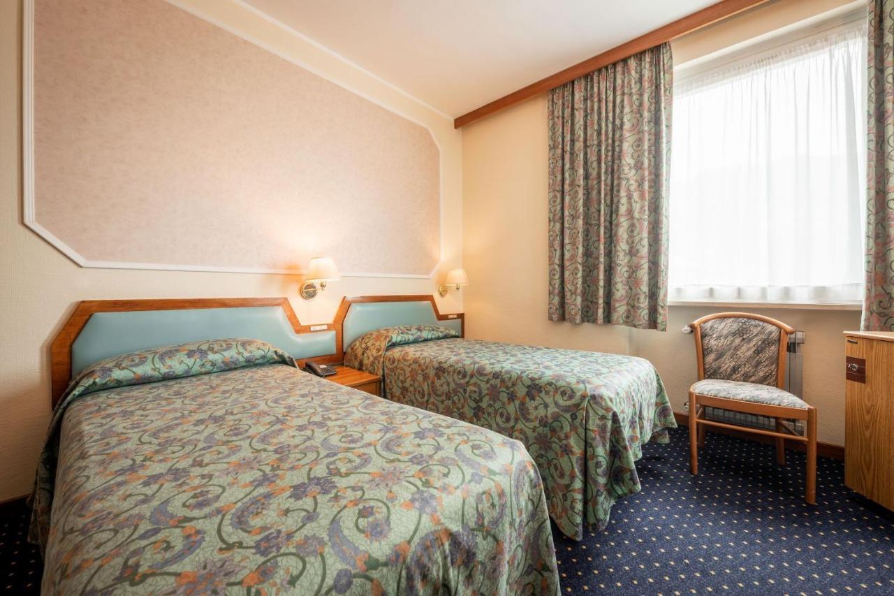 Hotel Elena Saint-Vincent Zimmer foto